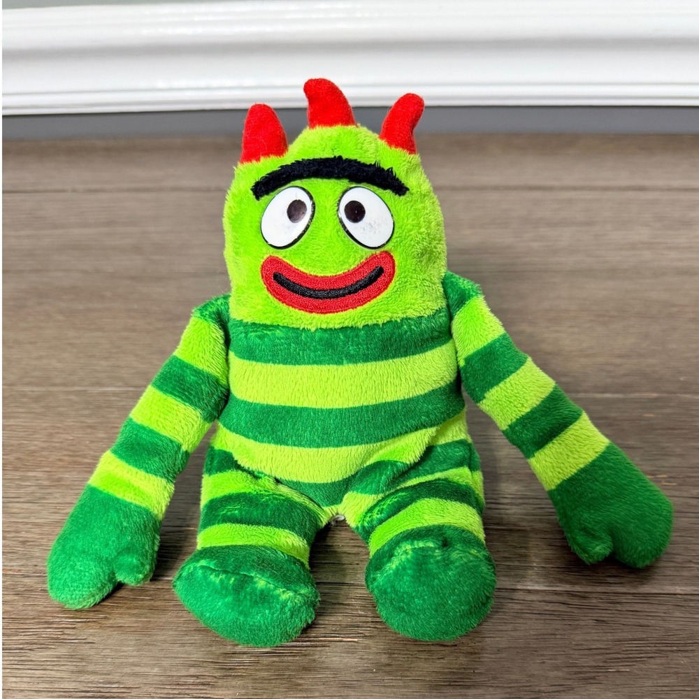 Ty Beanie Baby Yo Gabba Gabba Brobee Green Striped Monster Plush Nick Jr 2012